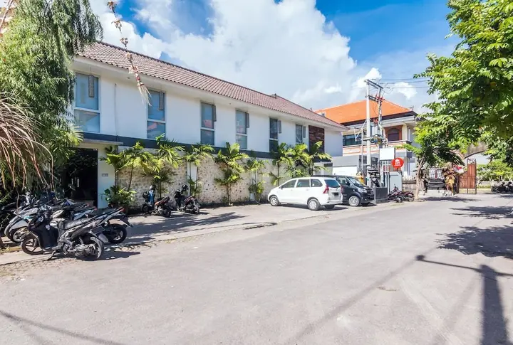Кута: ZEN Rooms Kerobokan Jalan Bidadari