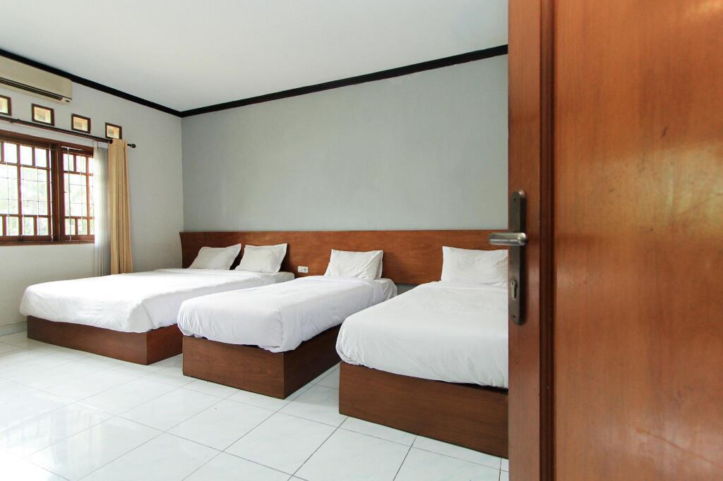 Santo Guest House — фото 1