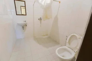 Сурабая: Santo Guest House
