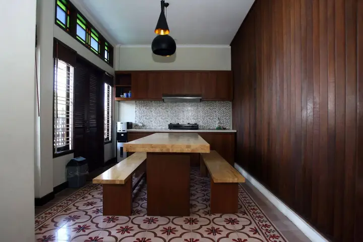 Депок: RedDoorz Plus @ Rumah Kandjani