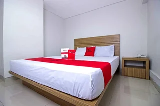 Бандунг: RedDoorz Plus @ Cibogo Bawah