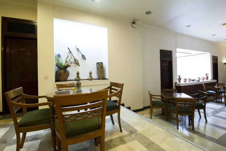 Бандунг: Hotel Utari Dago