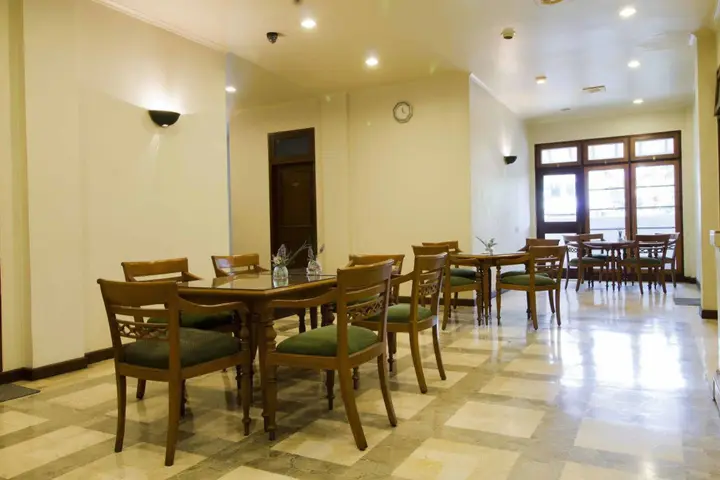 Бандунг: Hotel Utari Dago