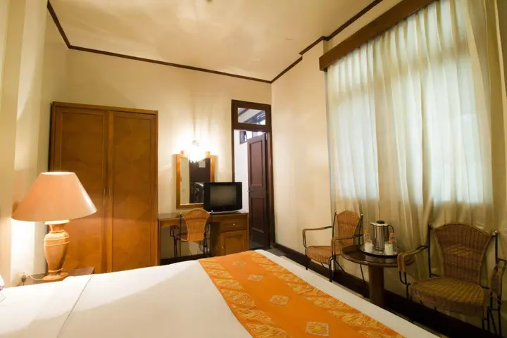 Бандунг: Hotel Utari Dago