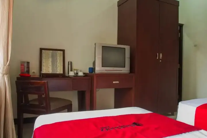 Бандунг: RedDoorz @ Cikutra