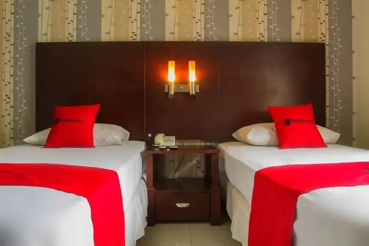Бандунг: RedDoorz @ Cikutra