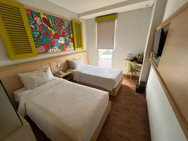 Джакарта: MaxOneHotels.com at Kramat