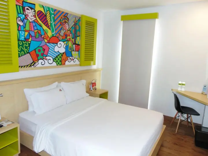 Джакарта: MaxOneHotels.com at Kramat