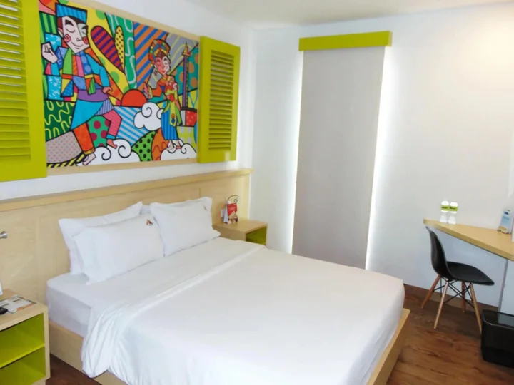 Джакарта: MaxOneHotels.com at Kramat