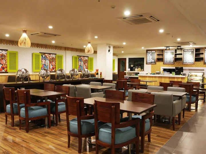 Джакарта: MaxOneHotels.com at Kramat