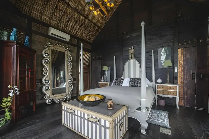 Табанан: Absolute Beachfront Romantic Villa Laut