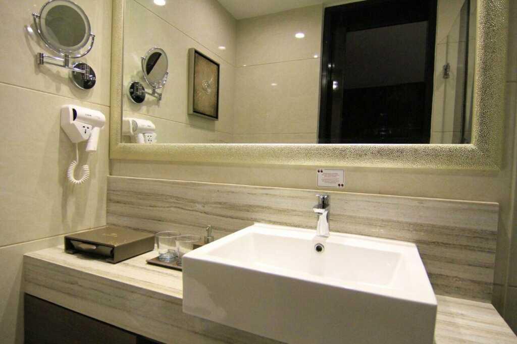 Бандунг: Belviu Hotel Bandung