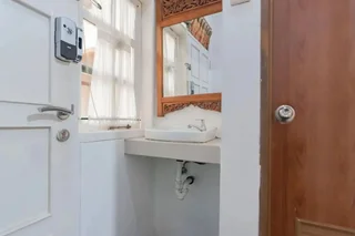 Бандунг: RedDoorz Plus near RS Hasan Sadikin