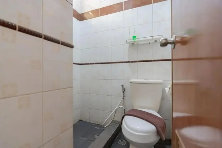 Бандунг: RedDoorz Plus near RS Hasan Sadikin