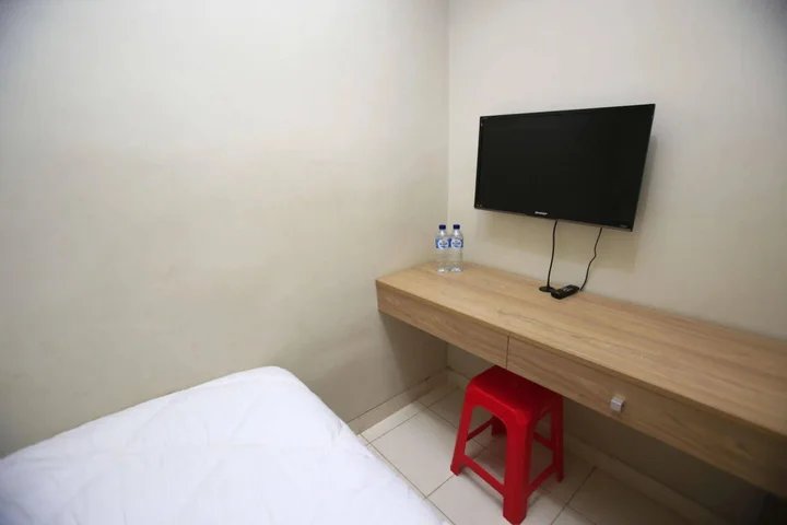 Джакарта: RedDoorz Karet Pedurenan