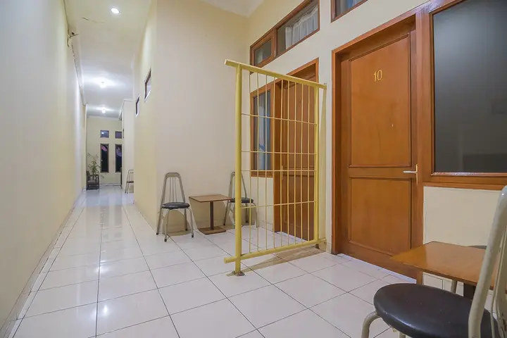 Бандунг: Reddoorz Near Setrasari Mall