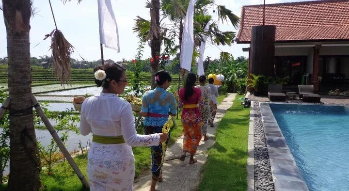 Чангу: Kampung Canggu
