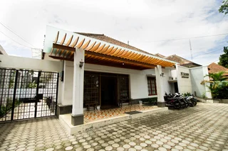 Бандунг: RedDoorz @ Burangrang