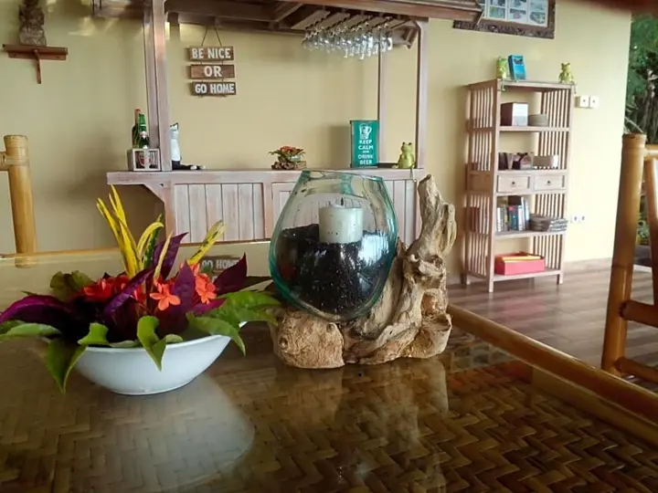 Тембок: Alam Mimpi Resort Bali