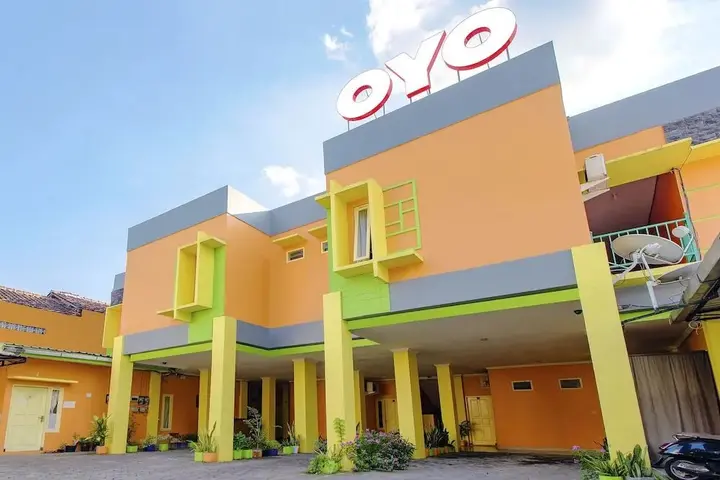 Депок: RedDoorz near Amikom Yogyakarta 3