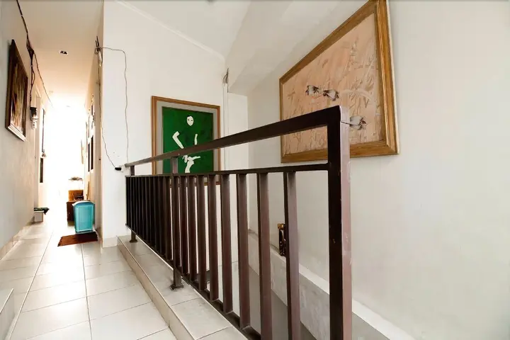 Джакарта: RedDoorz near Taman Puring