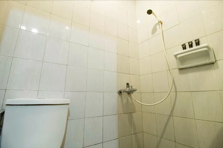 Джакарта: RedDoorz near Taman Puring