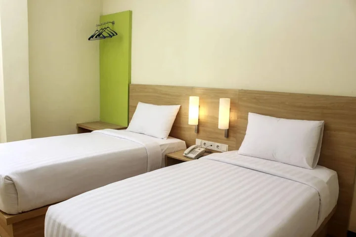 Сурабая: D'Inn Rungkut Juanda - Surabaya