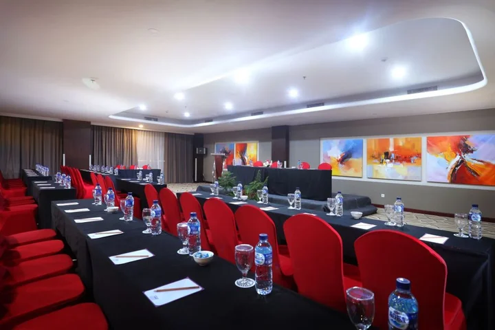 Семаранг: MG Setos Hotel Semarang