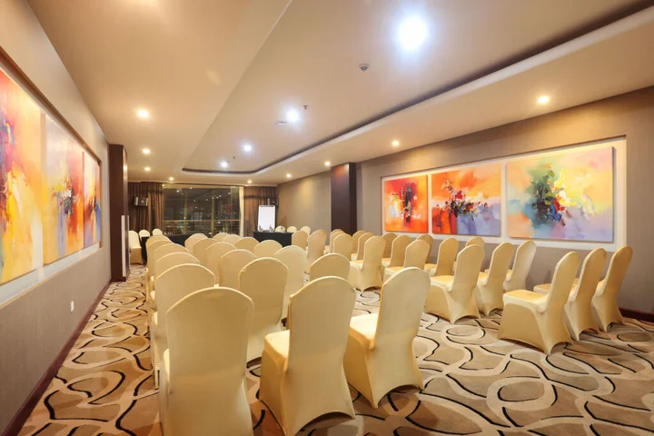 Семаранг: MG Setos Hotel Semarang