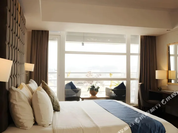 Семаранг: MG Setos Hotel Semarang