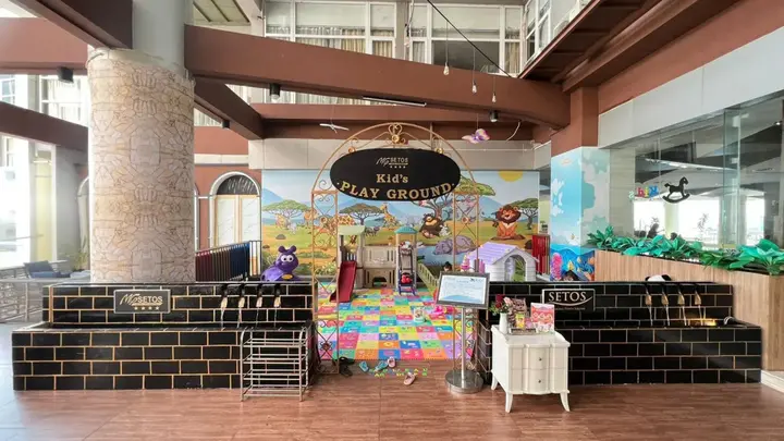 Семаранг: MG Setos Hotel Semarang