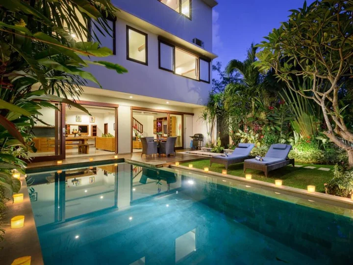 Чангу: Echo Beach Townhouses