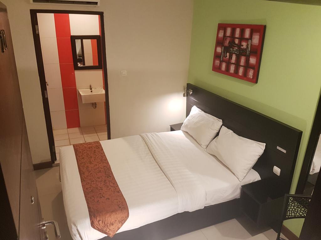 Амбон: RedDoorz @ Budget Hotel Ambon