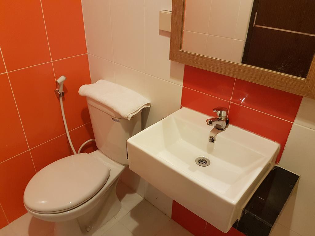 Амбон: RedDoorz @ Budget Hotel Ambon