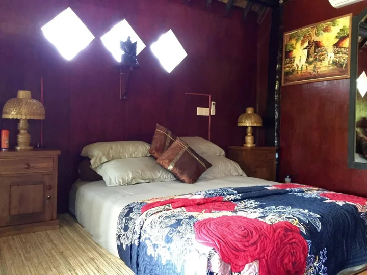 Гили-Мено: Mahogany Cottage