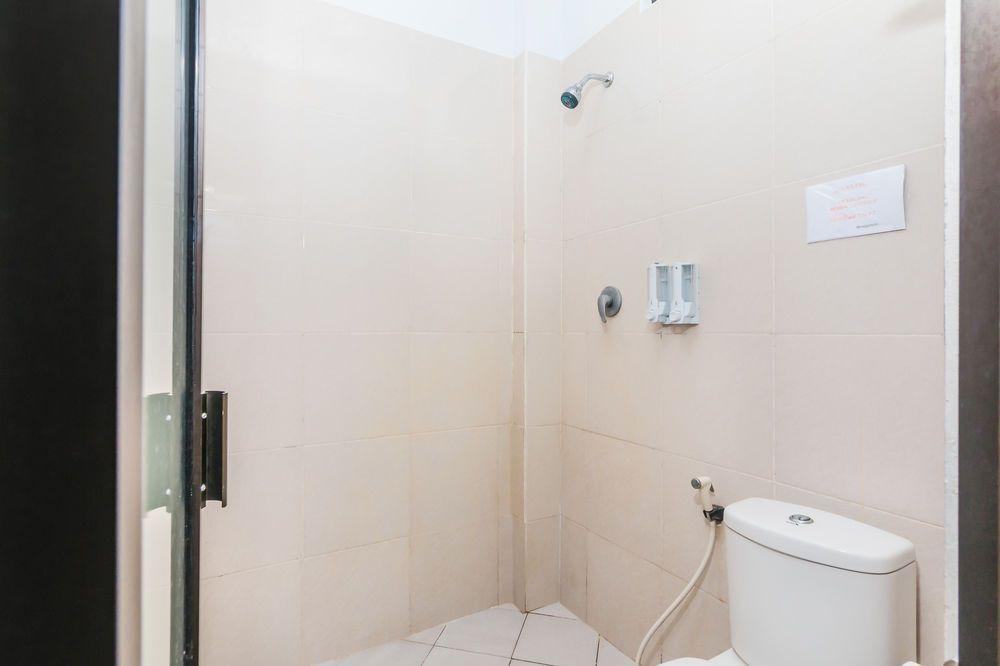 Денпасар: ZenRooms Denpasar ByPass Suwung