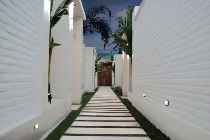 Гили Траванган: Kaleydo Villas