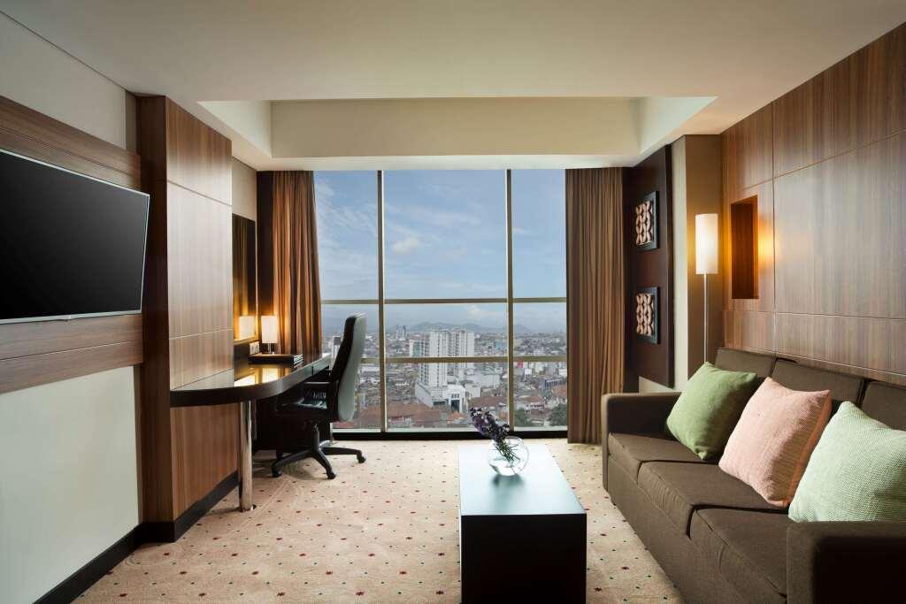 Бандунг: Best Western Premier La Grande Hotel