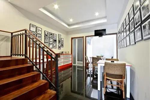 Джакарта: ZEN Premium Kemang Pejaten