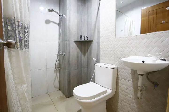 Джакарта: RedDoorz near Cilandak Town Square