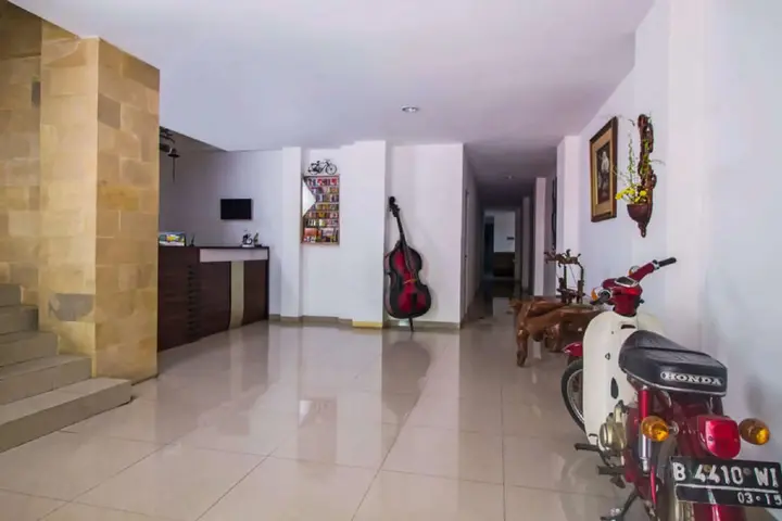 Джакарта: RedDoorz near Cilandak Town Square