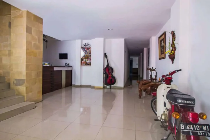 Джакарта: RedDoorz near Cilandak Town Square