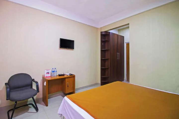 Джакарта: RedDoorz near Cilandak Town Square