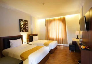 Депок: D'Salvatore Art & Boutique Hotel
