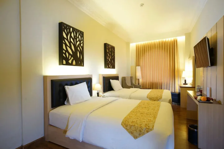 Депок: D'Salvatore Art & Boutique Hotel