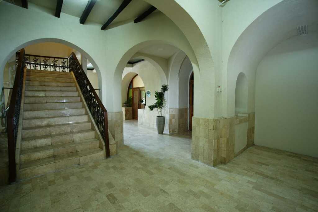 Депок: D'Salvatore Art & Boutique Hotel