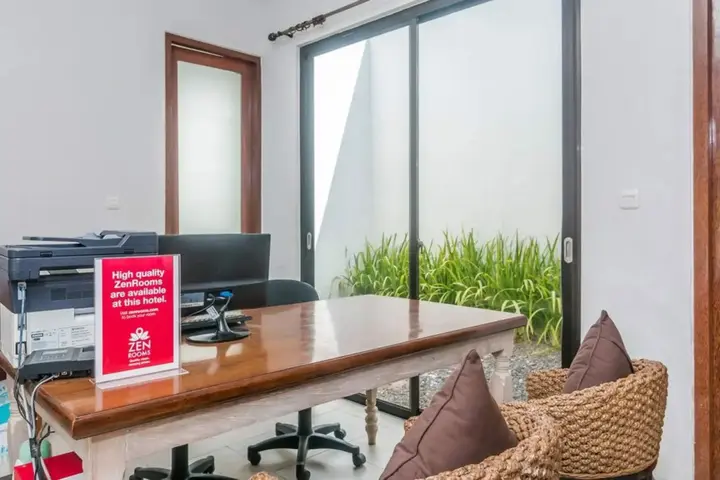 Унгасан: ZEN Rooms Uluwatu GWK