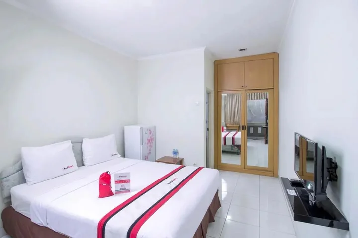 Джакарта: RedDoorz Near WTC Sudirman