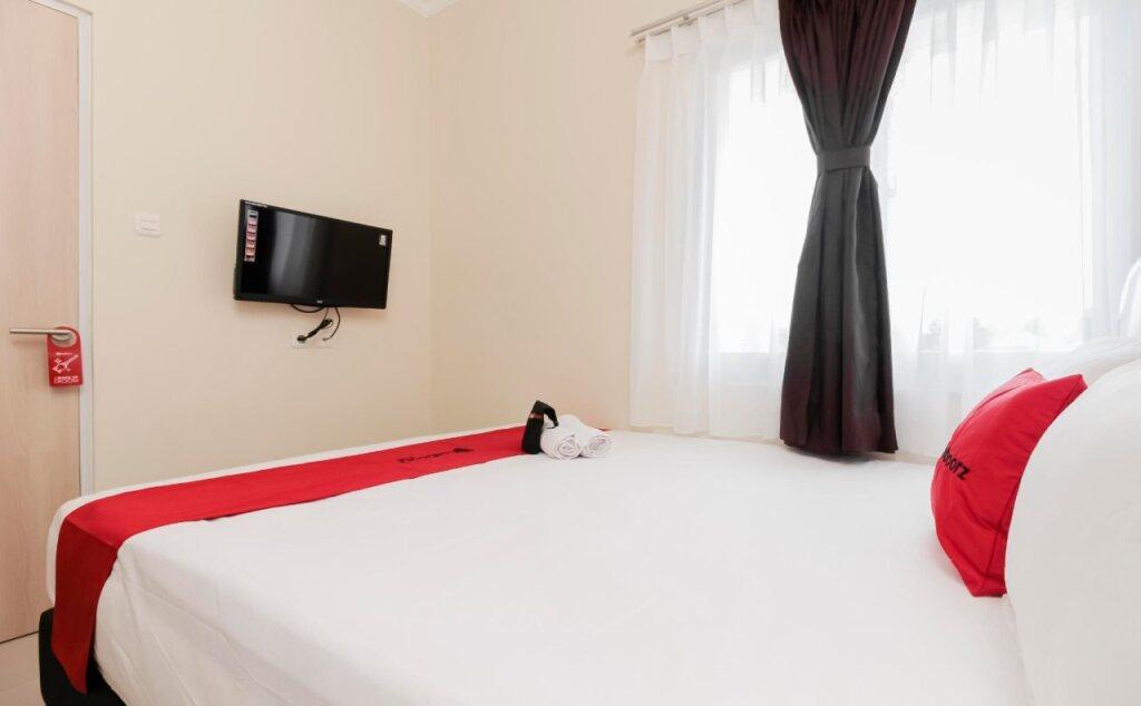 Джакарта: RedDoorz near Soekarno Hatta Airport