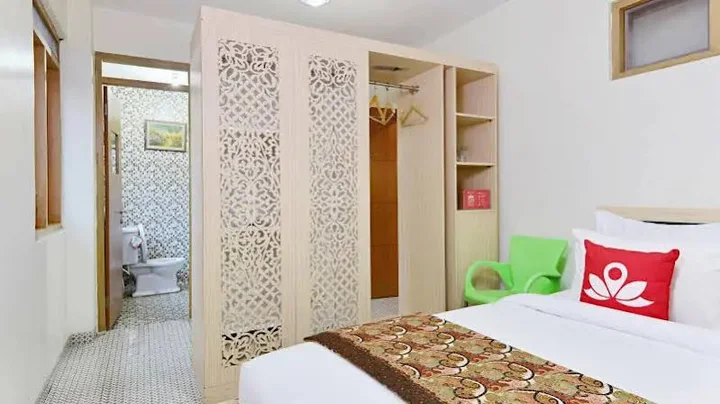 Бандунг: ZEN Rooms Cibogo Pasteur